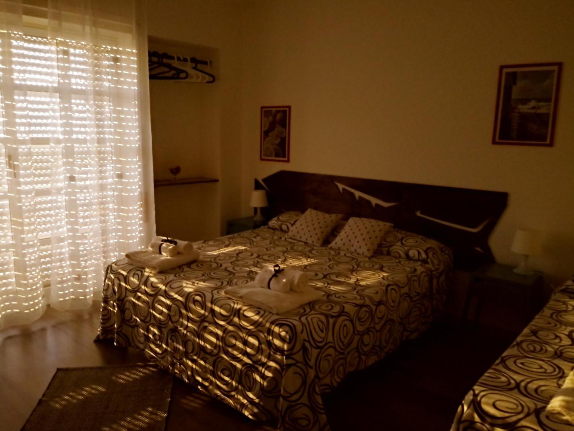 Idria B&B Barcellona-Pozzo di Gotto Room photo